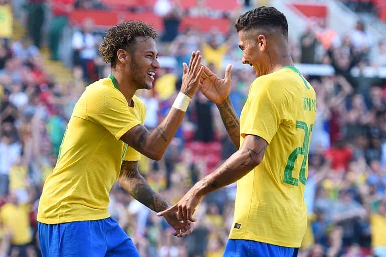 Brasil vence Croácia por 2 x 0 com gols de Neymar e Firmino