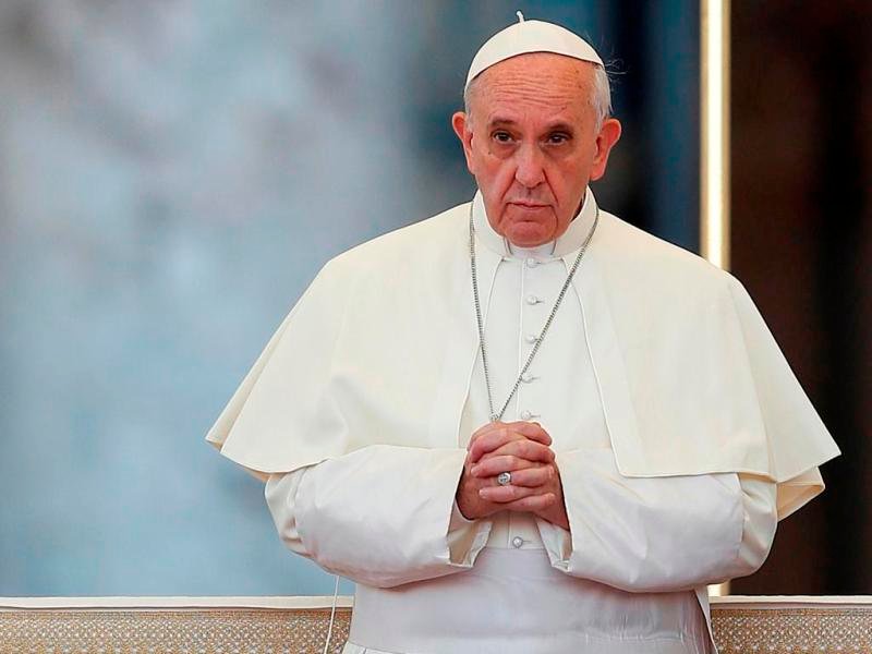 Em carta, Papa Francisco se pronuncia sobre escândalos sexuais envolvendo padres
