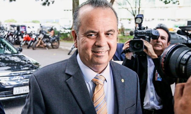 Aposta do governo com Marinho em ministério é reforçar articulação para votar reformas